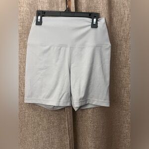 Yogalicious Women's Light Gray Bike Shorts